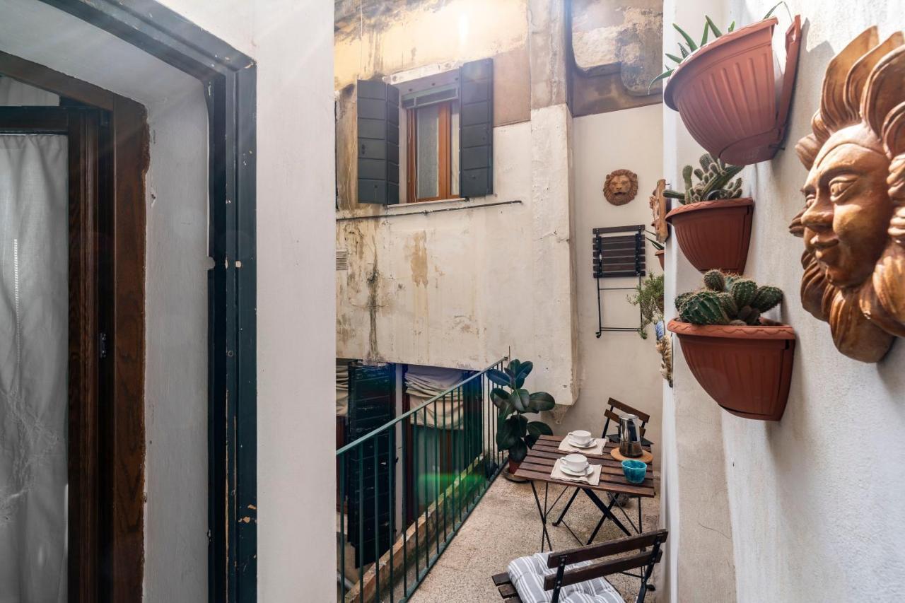 Appartamento Ai Miracoli Venice Luaran gambar