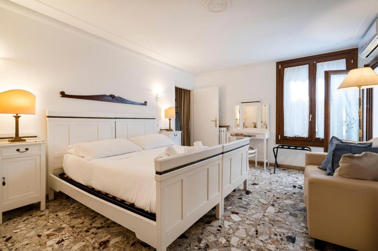Appartamento Ai Miracoli Venice Luaran gambar